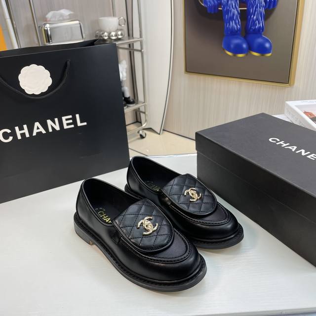 Chanel香奈儿新款英伦风系带女单鞋小皮鞋 码数:35-40