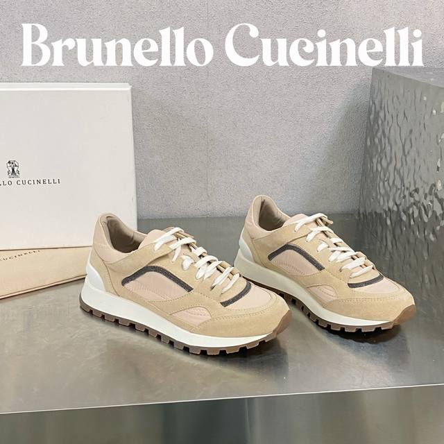 最高版本厂批价 Brunello Cucinelli 布鲁内罗 库奇内利 年新款女士 串联珠低帮系带运动鞋 珍贵细节与精美对比彰显着这些胶底鞋的运动风格 高超工