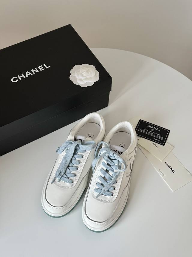 Chanel 24P新款熊猫运动鞋 对版货 香奈儿的新款熊猫板鞋就是香 鞋面牛皮 内里羊皮 原版大底 Size:35-40