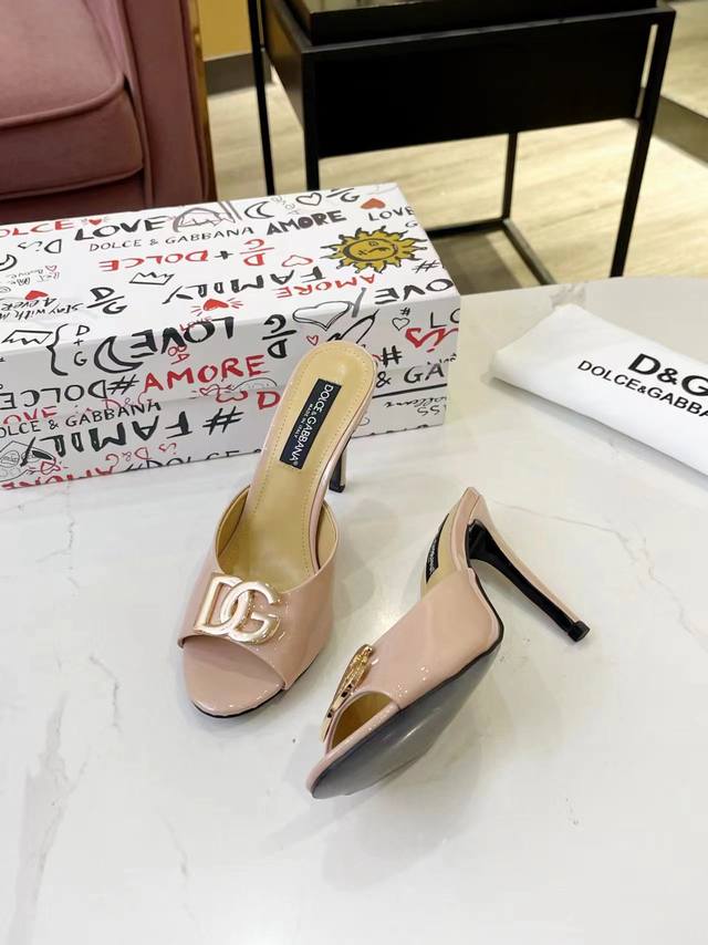 Dolce&Gabbana杜家新款 九色可选 码数35-42 出厂价p 真皮底