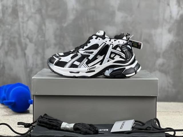 顶级版本 Balenciaga 巴黎世家runner运动鞋 尺码 35 36 37 38 39 40 41 42 43 44 45 46 不含皮运动鞋 网布材质