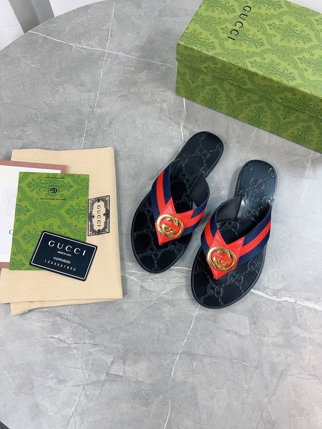 升级版 Gucci 古琦双g扣织带方头平底拖鞋 贸易公司订单 面料小牛皮 内里羊皮小蜜蜂大底超好看实物比鞋子好看 倍gucc早春经典爆款t字平底夹脚人字拖鞋专柜