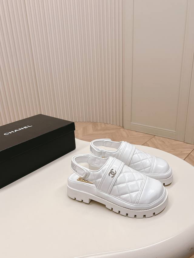 Chanel 香奈儿 2024新款凉鞋拖鞋系列 经典系列 每个款式都很赞 菱格松糕底包头凉鞋 优雅高贵 舒适百搭 鞋面 羊皮 垫脚 羊皮 鞋底 橡胶大底 码数: