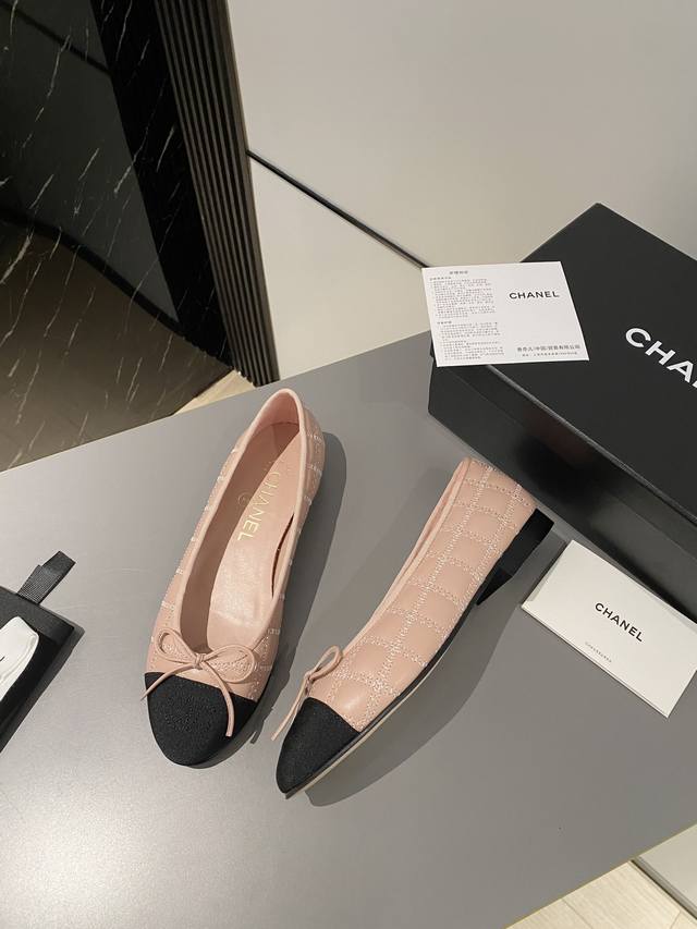 Chanel经典芭蕾舞鞋 皮底 Size 34 35 3 36 3 37 3 38 3 39 3 40 40.5 41 4 34-40-41-42订做 不退换
