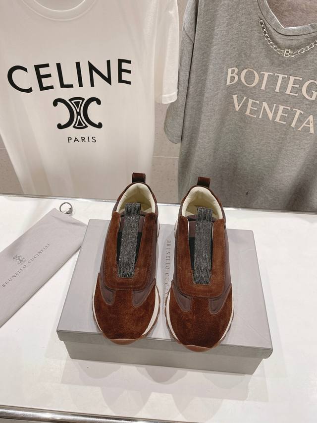 高版本出厂 Brunello Cucinelli 新款bc经典休闲鞋运动鞋系列单鞋 Bc是意大利知名品牌 极简主义风格 复古又高级 简约又大气 属于非常耐看的款