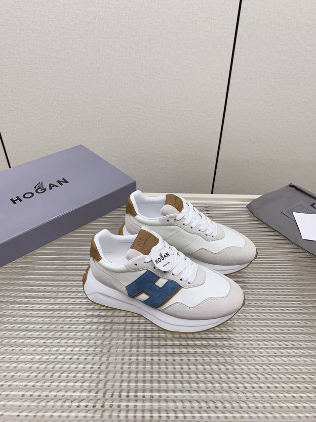 出厂 男10 高版本 Hogan 2023Vs春季最新休闲运动系列 流行 H拼色工艺~休闲运动鞋履精湛手工设计融入军装元素 兼职实用与个性造型感;多元材质融入缤