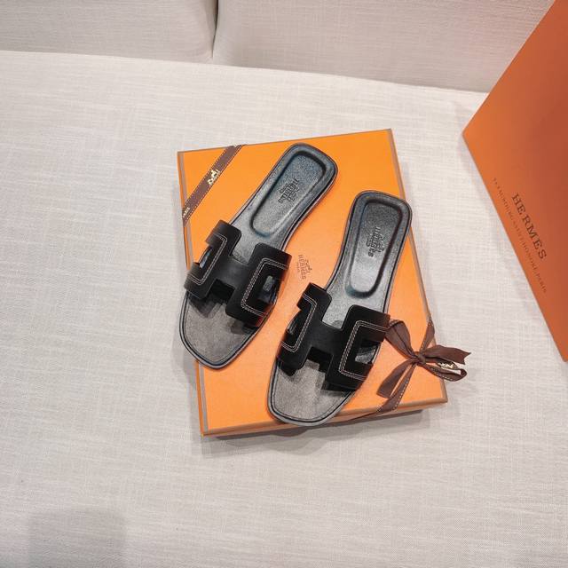 2021骨绳系列全新改版 Herm s 包装升级 版型做工材料升级 Hermes市场最高版本纯手工鞋 顶级产品爱马仕拖鞋 经典之最 真正的手工鞋 连针线走线数量