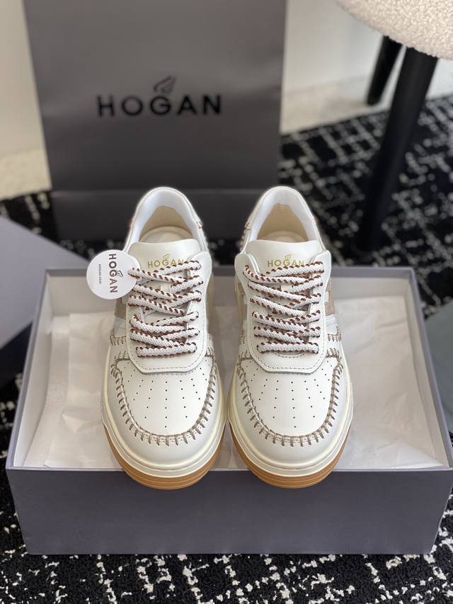 代购级 仅女款 Hogan 霍根l 24Cnew Arrival 2024春夏新款情侣板鞋饼干 小白鞋 专柜全套包装 多现货 这款精选板鞋饼干鞋 专柜新款 断货