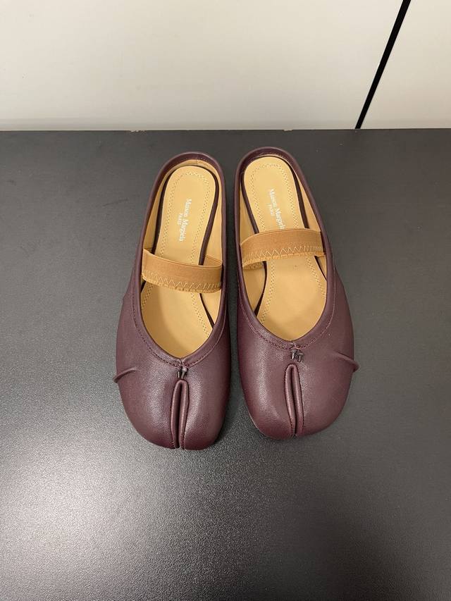 高定品质 Maison Margiela Mm6马吉拉24Ss新款皱褶分趾鞋 Tabi分趾芭蕾舞绑带半拖 意产植鞣羊皮 欢迎对比 真正的原版大底 Size:35