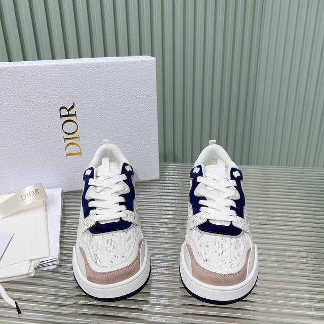 Dior 迪奥2023新款one系列 小白鞋 休闲 运动鞋 板鞋 原版购入开发 做货 本季新款 Dior One 运动鞋时尚现代 彰显 Dior 的精湛工艺 采