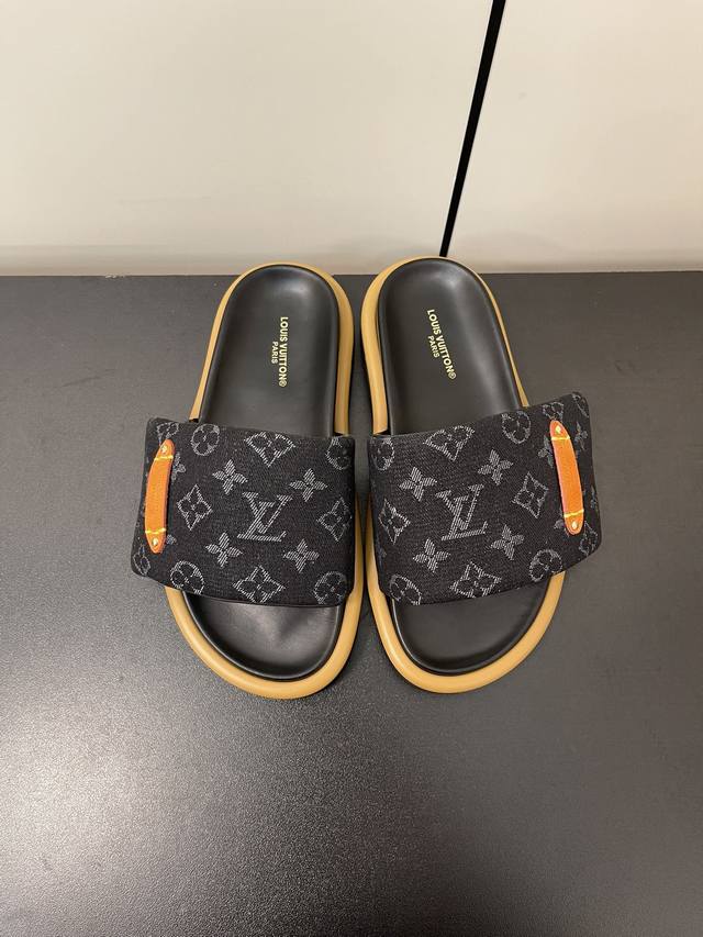 Louis Vuitton 路易威登 Lv专柜同步24Ss夏季新款拖鞋 牛仔丹宁款 慵懒感穿搭bi备 开始期待夏天denim Girl码住 实用 百搭 又好穿