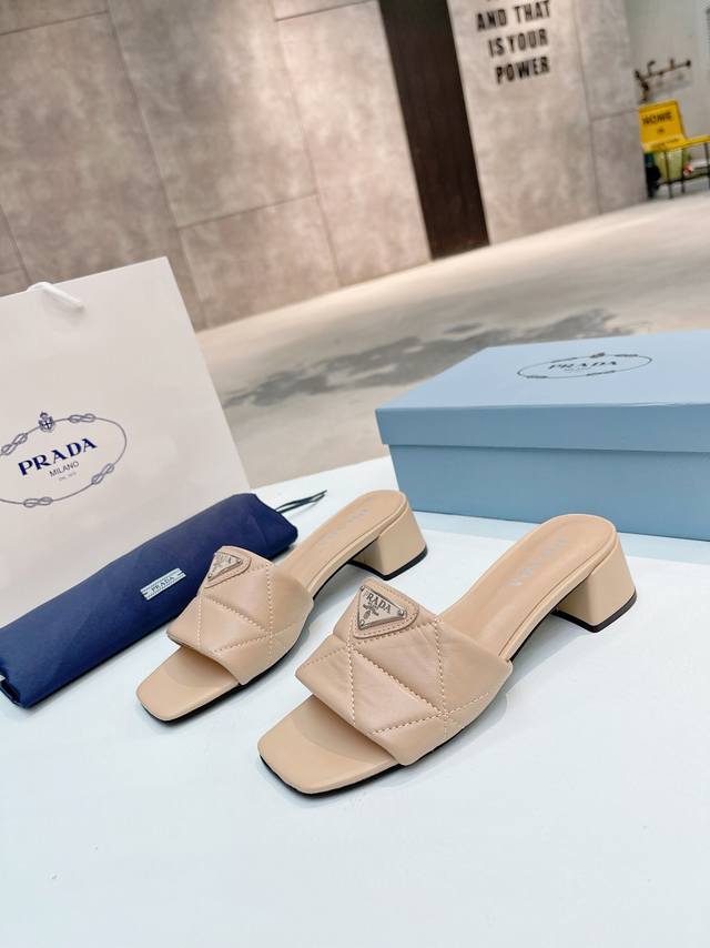 冲量价: 2023新款普拉达 Prada., 色任选 码数 35-43 真皮底+30