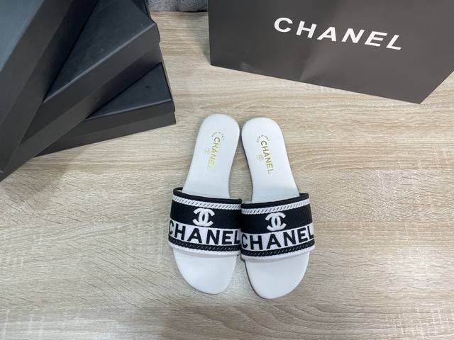 橙子出厂价 Chanel 香奈儿2023新款 刺绣字母平底拖鞋 码数 35-42