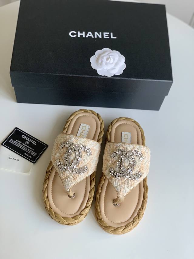 Chanel 24春夏新品双c渔夫草编夹脚拖鞋 鞋面原版定制毛巾布 内里羊皮 手工麻绳编织底 Size:35-39 40定