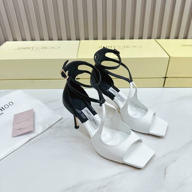 出厂 Jimmy Choo 吉米周 是一个非常全面之尊贵时尚生活品牌 香港,美国等大时尚博主及明星的同款表带女士高跟 中跟 平跟后空凉鞋系列 澳大利亚尖头 圆头