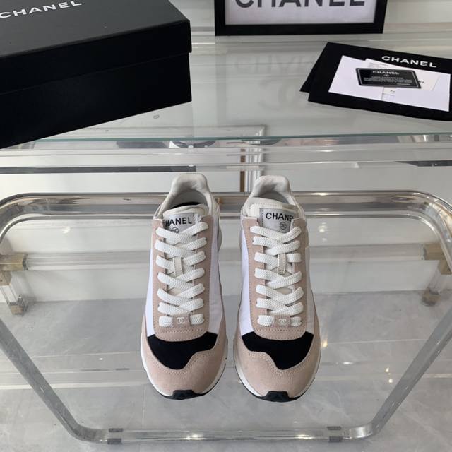 Chanel早春新款棒球鞋 顶级版本 购入原版开发 牛反绒拼接太空布 经典色系的搭配 原版开发 一比一零差距还原 Szie:35-40