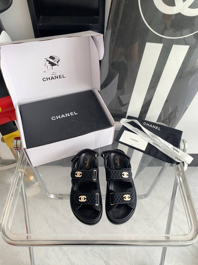 Chanel 2022新款凉鞋原版开发顶级版本今年夏天必备单品进口羊皮进口五金真皮大底正品同步包装码数35-41