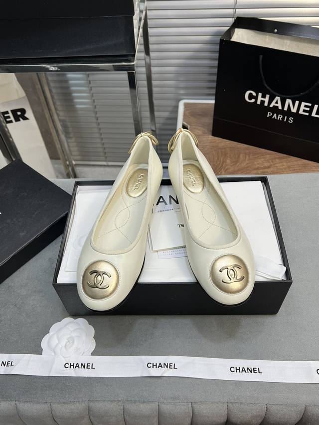 出厂 Chanel新款芭蕾舞单鞋平底鞋 进口舒适柔软羊皮料 原版真皮大底 Size：35-40 40定