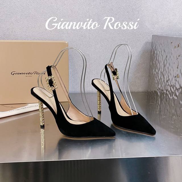 厂批 吉安维托 罗西 Gianvito Rossi Eiko Stiletto，轻松移动。这款 Gianvito Rossi 小高跟绑带凉靴 秉承了其传统意大利