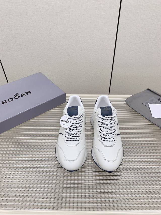 出厂 男10 高版本 Hogan 2023Vs春季最新休闲运动系列 流行 H拼色工艺~休闲运动鞋履精湛手工设计融入军装元素，兼职实用与个性造型感;多元材质融入缤