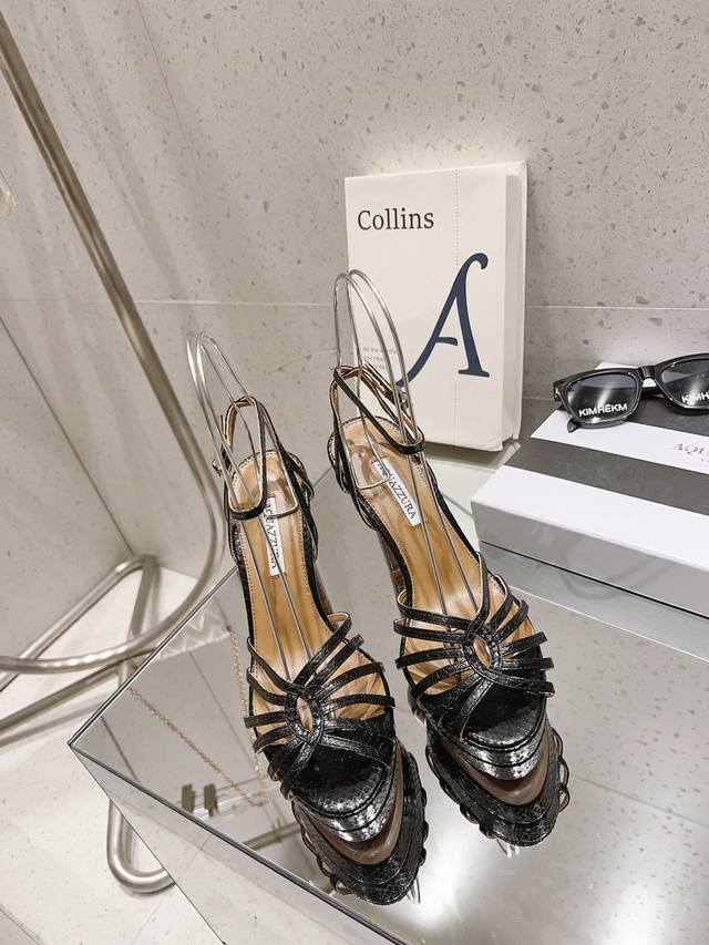 鱼嘴蛇纹水台 Aquazzura Zp 原版开模 原版扣开模 附带原版定制蛇纹羊皮 大底金色标志性菠萝微标赋予单品丰富的品牌内涵与奢华的外观单品真皮大底羊皮鞋垫