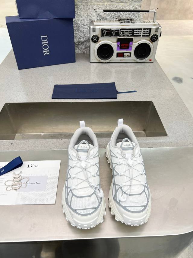 冲量价: 顶级版本 Dior 迪奥2023新款低帮 B31 Runner 运动鞋 原版9300购入，开发做货，一比一还原，原版做法，工艺绝非市场普通版本可相提并