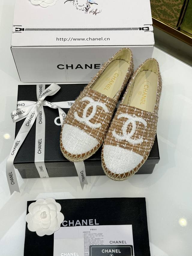 Chanel 2024早春新款渔夫鞋 顶级版本 内里垫脚均采用原版进口羊皮 ！码数：35 40 34.41.42定制 不退换 标准码 配全套
