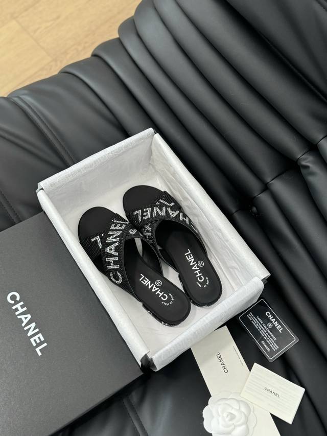 P Chanel24P早春系列烫钻拖鞋 新款抢先发售 原版烫钻工艺 内里垫脚羊皮 真皮大底 Size:35-39