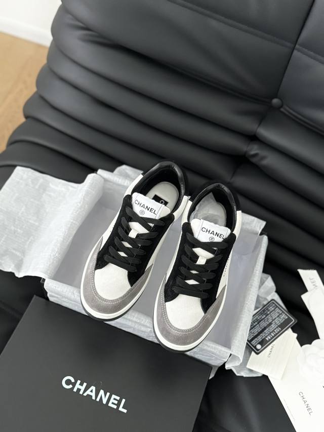 Chanel 24新款熊猫休闲鞋 多巴胺配色 新款抢先首发 鞋面麂皮 内里羊皮 原版tpu大底 Size:35-40