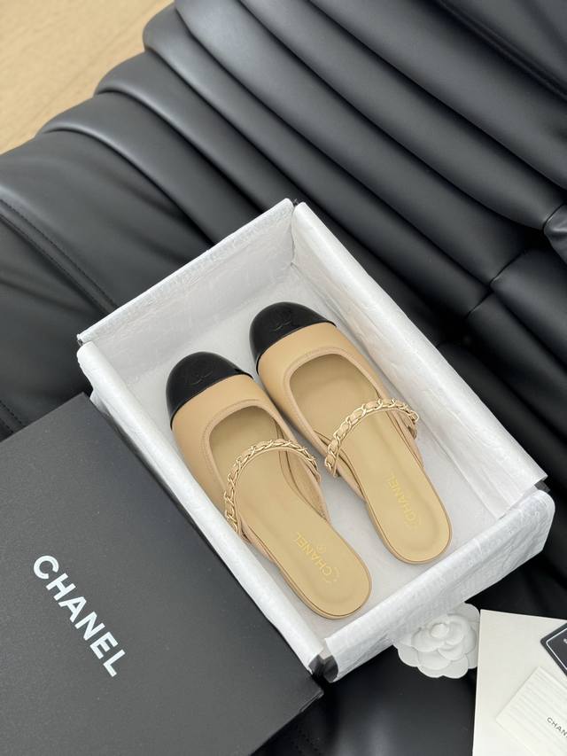Chanel 24新款链条半拖系列 一脚蹬系列 鞋面牛皮 内里羊皮 真皮大底 Size:35-39 40定