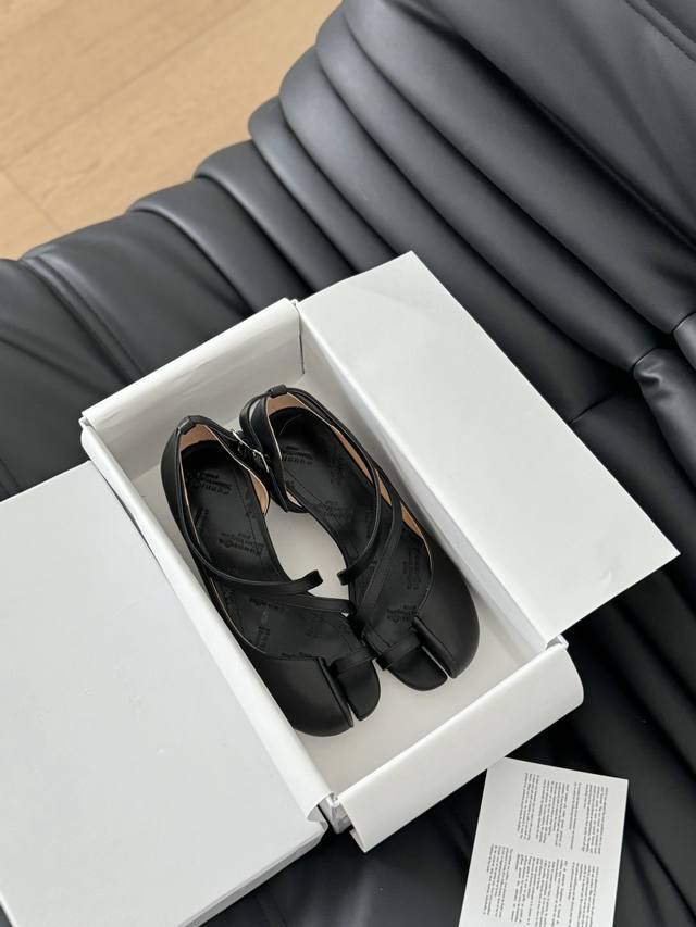 P皮面 高定品质！Maison Margiela Mm6分趾鞋 Tabi 意产植鞣羊皮！ 欢迎对比 真正的原版大底！ Size:35-40